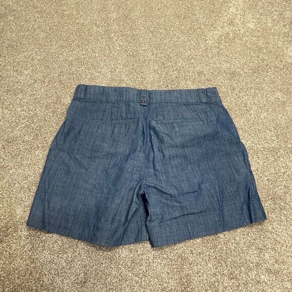 Isaac mizrahi womens tailored shorts sz 6 high rise chambray denim shorts nwt - Picture 2 of 12